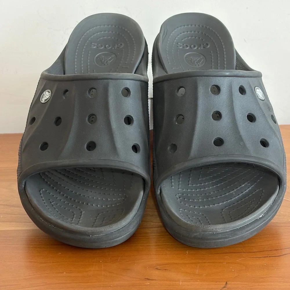 Crocs Baya II Slide Sandals Black Mens 10 Womens 12 Athletic Slip On Shoes